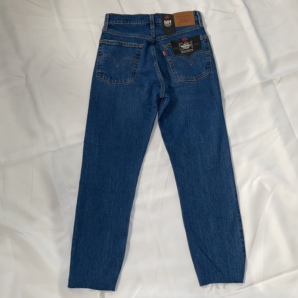 501® ORIGINAL CROPPED WOMEN'S JEANS - Picture 3 of 7